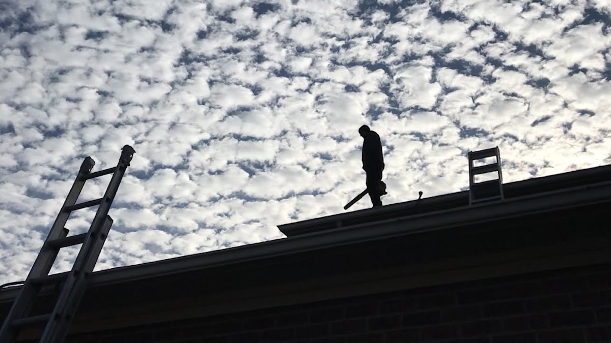 MK Universal Windows and Gutter Cleaning