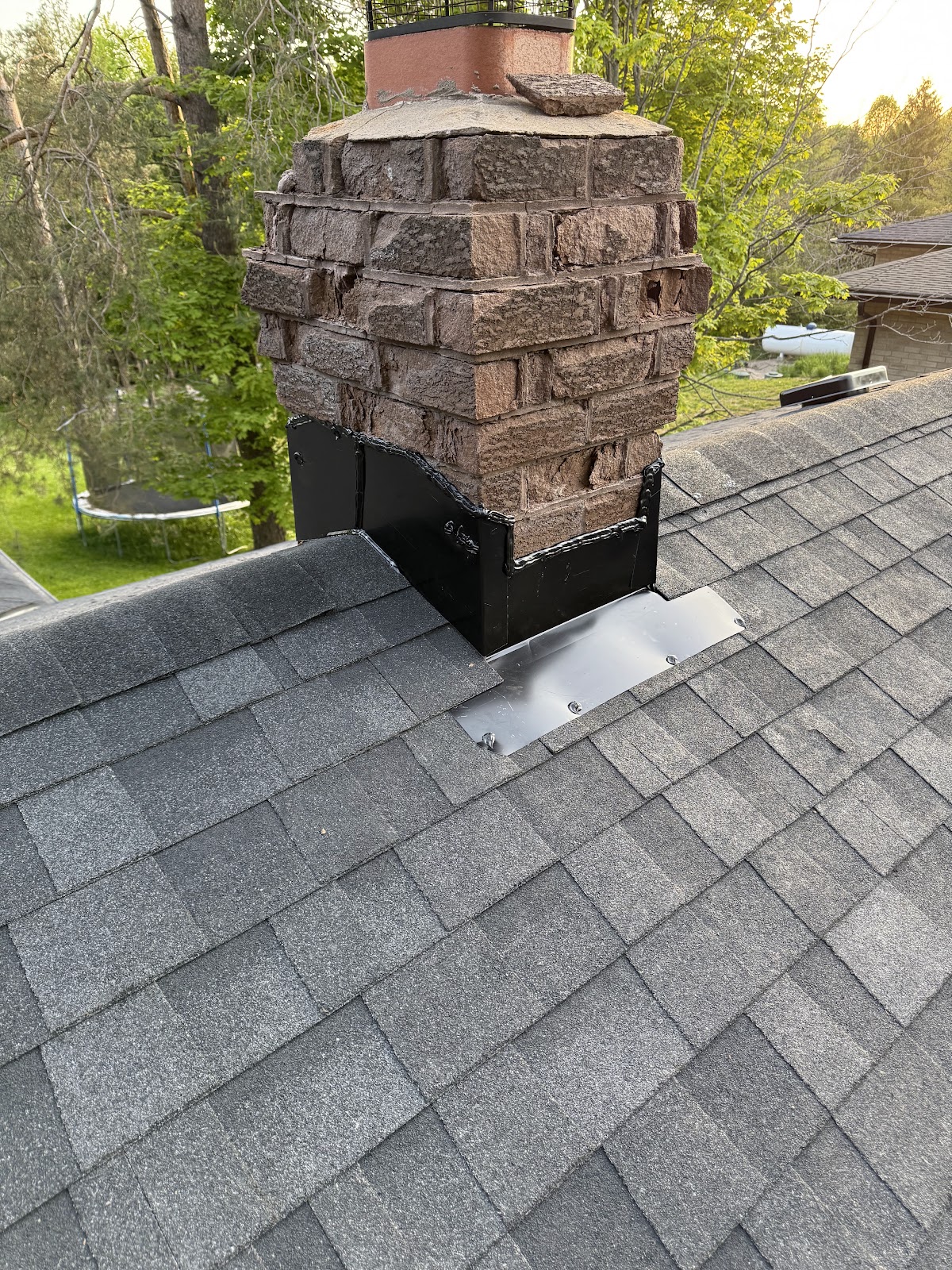 Le Ciel Roofers Inc.