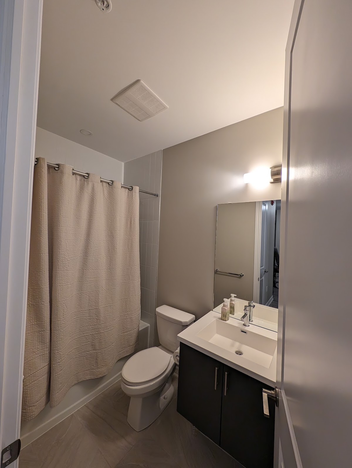DewDrop - Professional Painting Services Mississauga