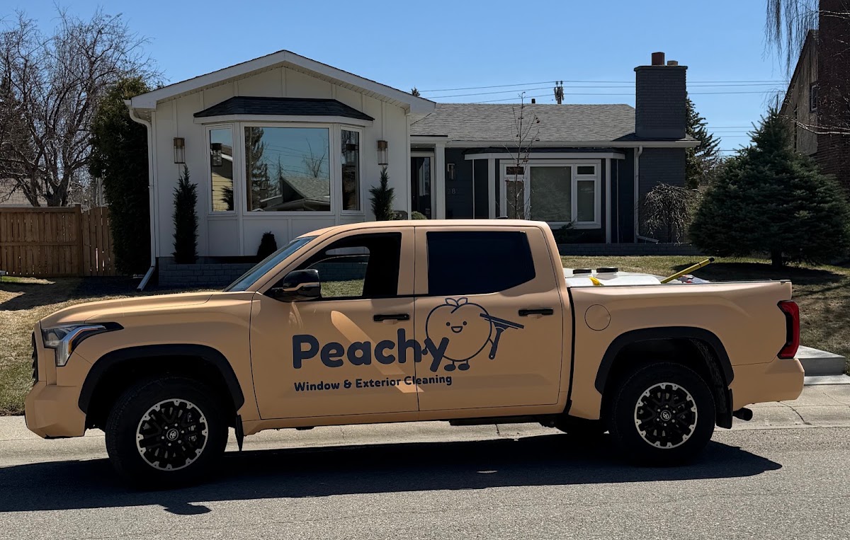 Peachy Window & Exterior Cleaning work sample 1